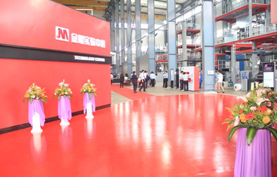 金明精機五層自立袋吹膜機組市場走紅